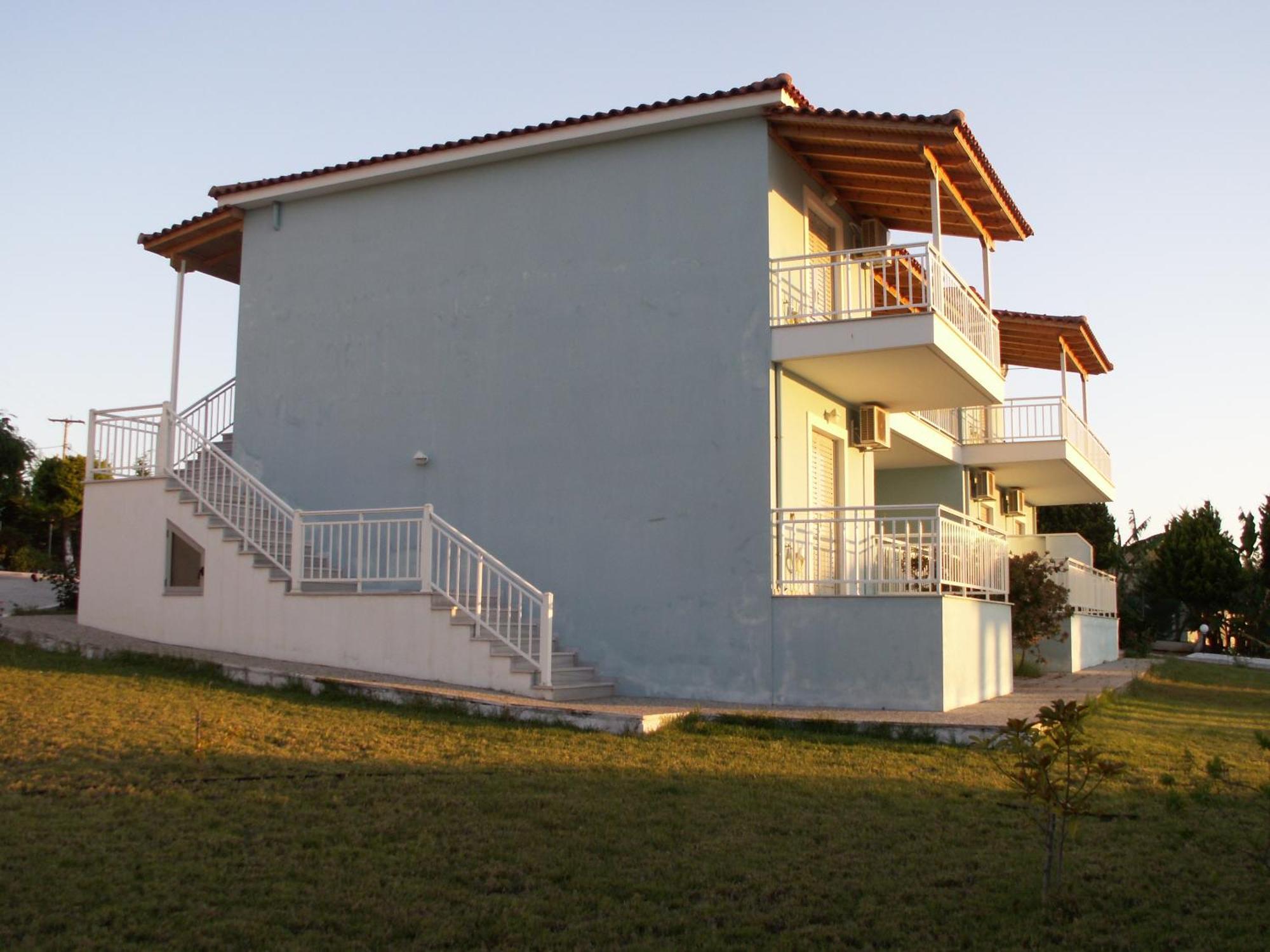 Kastro Beach Hotel Екстериор снимка