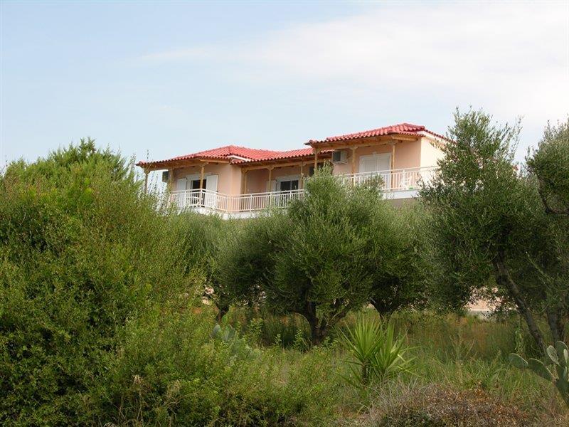 Kastro Beach Hotel Екстериор снимка