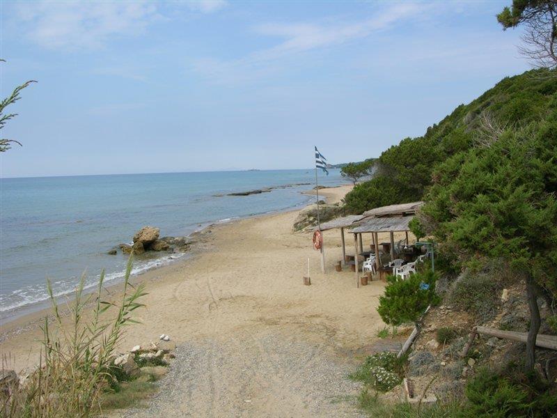 Kastro Beach Hotel Екстериор снимка