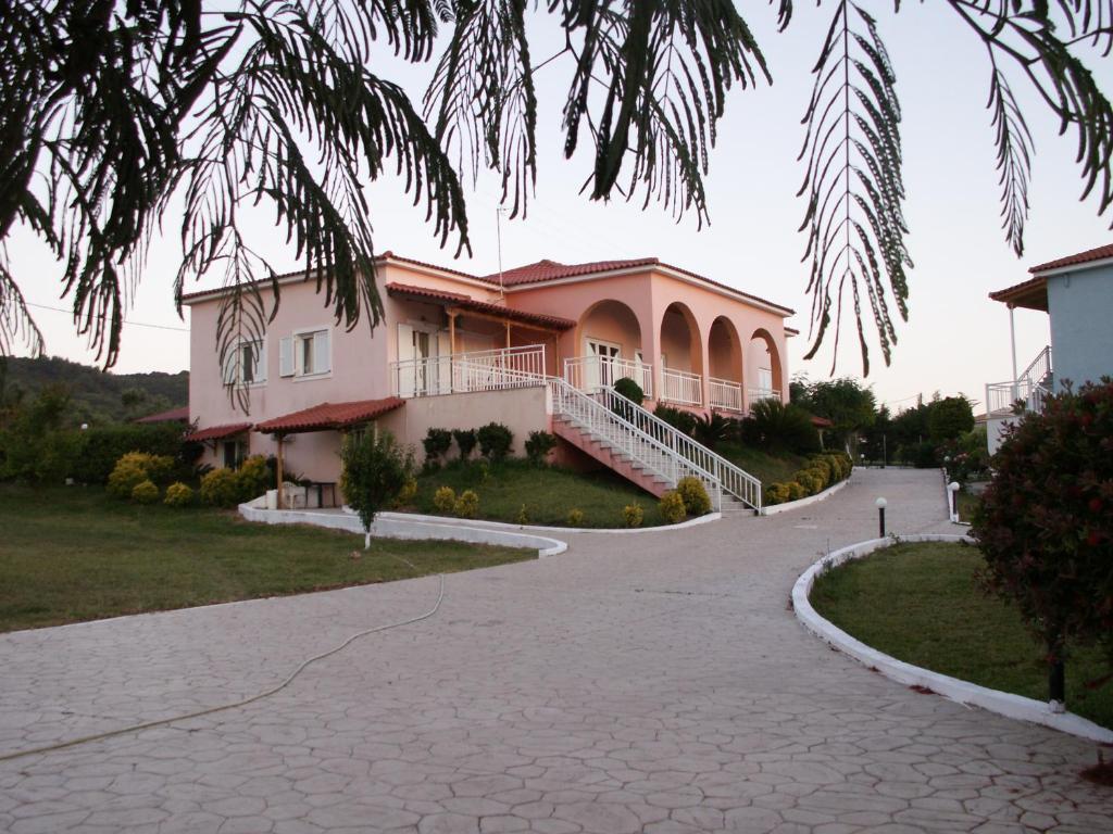 Kastro Beach Hotel Екстериор снимка