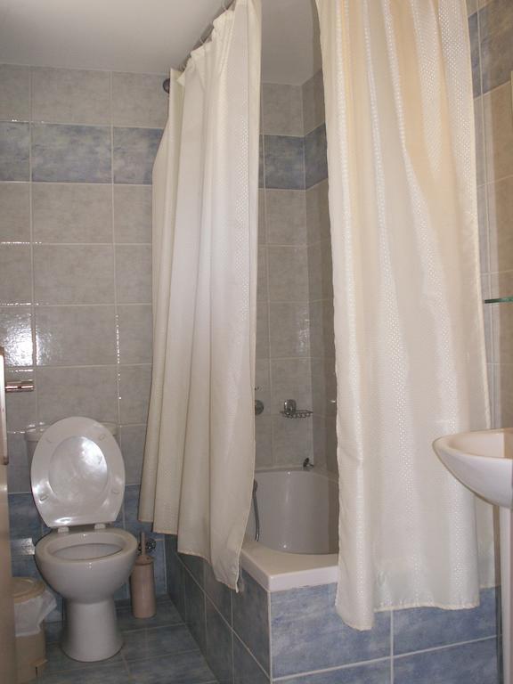 Kastro Beach Hotel Стая снимка
