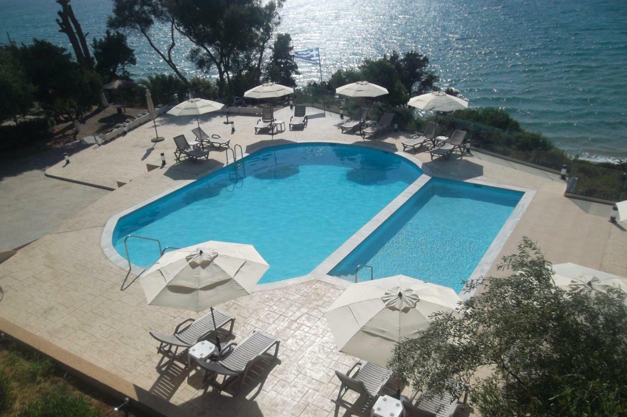 Kastro Beach Hotel Екстериор снимка